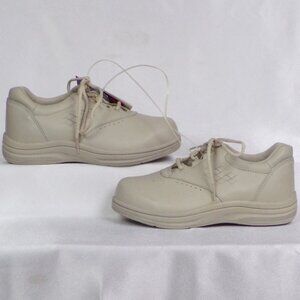 INSTRIDE size 6 light-taupe walking shoes leather uppers cushioned insoles